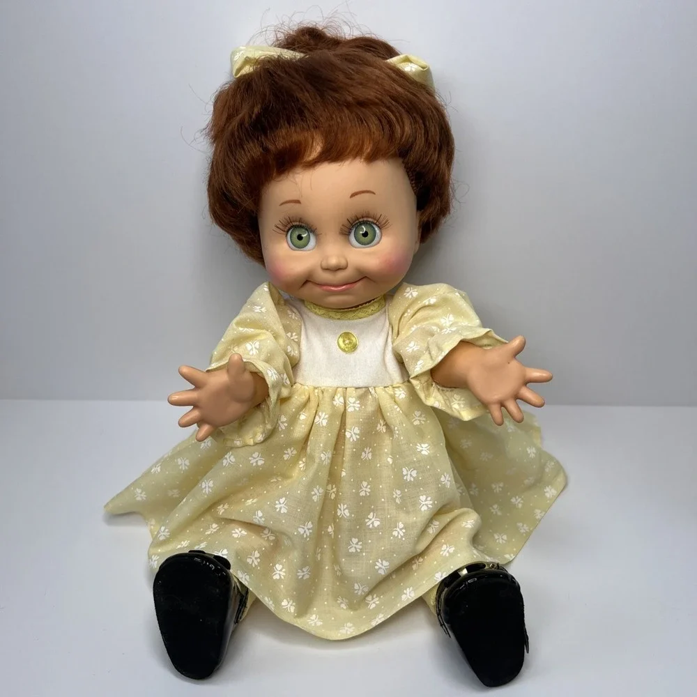 Vintage 1990 Galoob Baby Face So Shy Sherri #9 Doll Green Eyes Yellow Dress